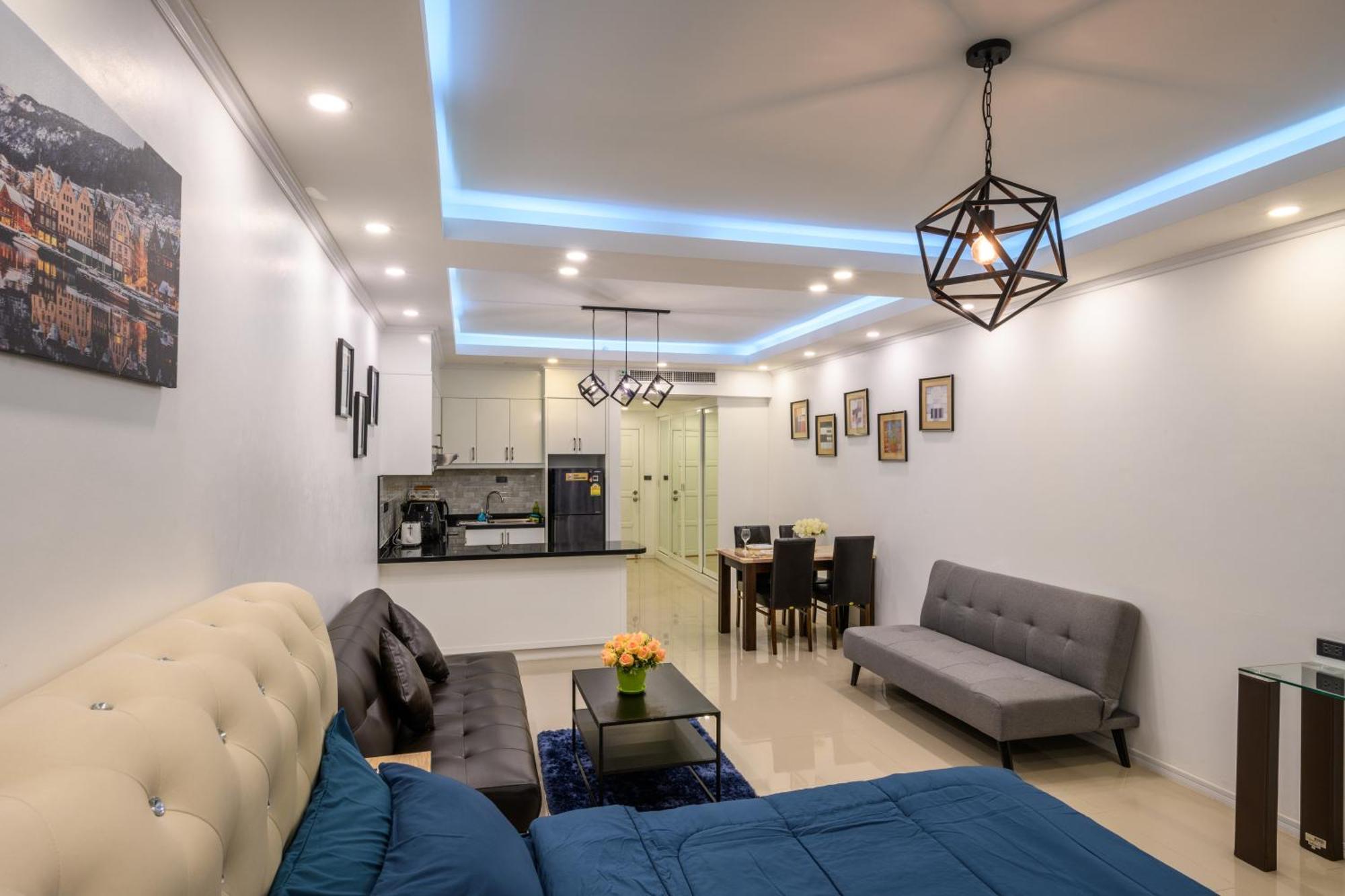 Jomtien Beachfront Stylish Studio , Stunning Seaview , Big Pool Eksteriør bilde